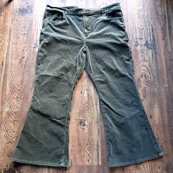 American Eagle Olive Green Boot Cut Corduroy Pants 5 Pocket Women's 24 - Picture 1 of 8